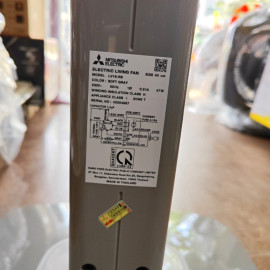 Quạt cây Mitsubishi LV16-RB CY-BW kèm remote, sản xuất Thái Lan, bảo hành 12 tháng