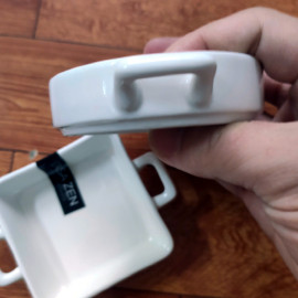 Dĩa sứ tròn đựng gia vị 2 quai Casa Zen designed by Lock&Lock SLT693