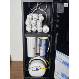 Máy lọc nước tinh khiết, nước khoáng RO Funiki FP303R 13 lõi, 20L/h