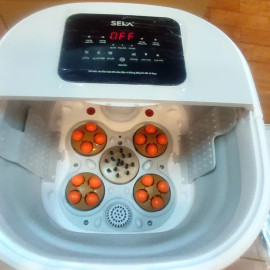 Bồn ngâm chân massage tự động SEKA SKG245 gấp gọn, có khiển từ xa