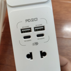 Ổ cắm điện đa năng 4 USB PD 20W sạc nhanh Ominsu 2500W OS02