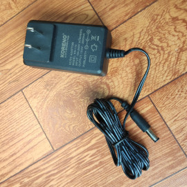 Bộ sạc Pin Quạt tích điện Koreno - Korichi Thái Lan chính hãng, bảo hành 6 tháng