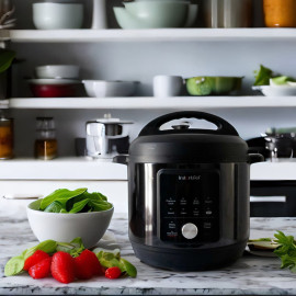 Nồi áp suất điện tử đa năng Instant Pot Essential 60 9in1 dung tích 5.7L, bảo hành 12 tháng