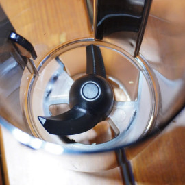 Máy ép chậm Kalpen Đức J7 công suất 300W, bảo hành 24 tháng