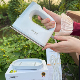 Bàn là hơi nước cầm tay mini JIWON Korea JW-2879 công suất 1100W