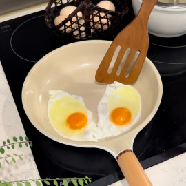 Chảo chống dính phủ gốm Haatz Hàn Quốc size 24cm đáy từ