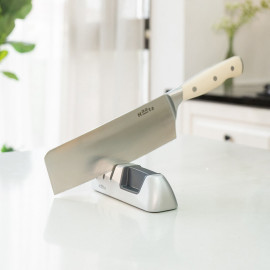 Mài dao 3 trong 1 chuyên dụng đa năng Haatz Hàn Quốc nhỏ gọn thời trang