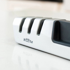 Mài dao 3 trong 1 chuyên dụng đa năng Haatz Hàn Quốc nhỏ gọn thời trang