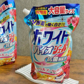 Nước giặt diệt khuẩn hương hoa thơm mát Nihon 1,8kg - Hàng Nhật nội địa
