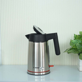 Ấm đun siêu tốc inox Bosch TWK6M480 dung tích 1.7l, công suất 2400W hàng Đức