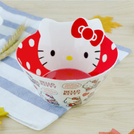 Bộ đồ dùng ăn hình Hello Kitty đỏ cho bé hàng xuất Nhật 02