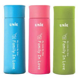 Bình đựng nước thủy tinh Unie UN100 bọc nhựa dung tích 450ml