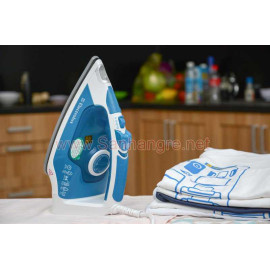 Bàn là hơi nước Electrolux ESI525 công suất 2100W