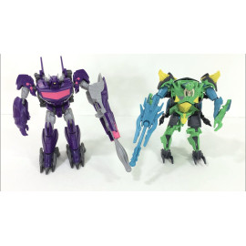 Bộ đôi Robot Transformer Beast Hunters Predacon Bombshock vs Shockwave (Box)