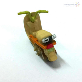 Xe motor mô hình Tomica Disney Star War LFL Yoda (No Box)