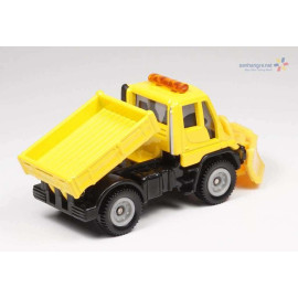 Xe cào tuyết mô hình Tomica Mercedes-Benz UNIMOG