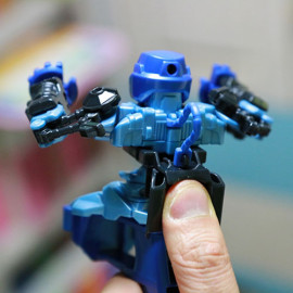 Đồ chơi Robot chiến đấu Takara Tomy Zumbus Korea - Push Blue (Box)