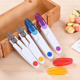 Kéo cắt chỉ có nắp đậy sắc màu (giao màu ngẫu nhiê..