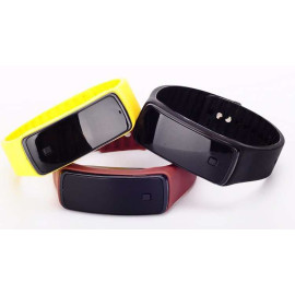 Đồng hồ LED điện tử silicon mặt kính thể thao