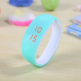 Đồng hồ LED vòng tay Nhựa Silicon thời trang kiểu mới - Xanh ngọc