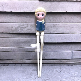 Đũa tập ăn cho bé 3D Disney Frozen - Công chúa Elsa