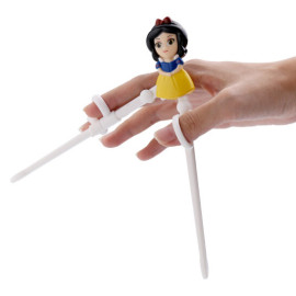 Đũa tập ăn cho bé 3D Disney Frozen - Snow White