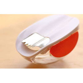 Dụng cụ tách hạt ngô 