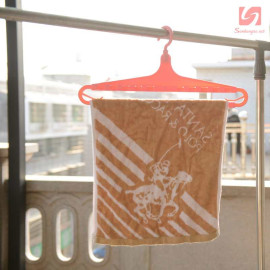 Móc treo quần áo thông minh KM 1165 hàng Nhật - Hồng