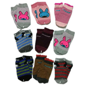 Bộ 9 đôi tất len cho bé từ 6 đến 18 tháng Estini