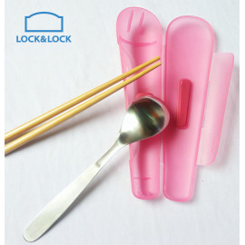 Bộ đũa tre, thìa Inox và hộp đựng Lock&lock HPL103PIK màu hồng