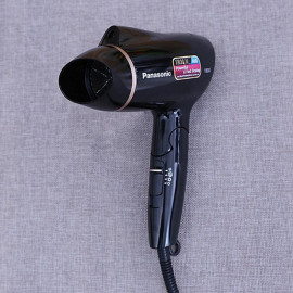 Máy sấy tóc gấp gọn Ionity Panasonic EH-NE20-K645 1800W sản xuất Thái Lan bảo hành 12 tháng