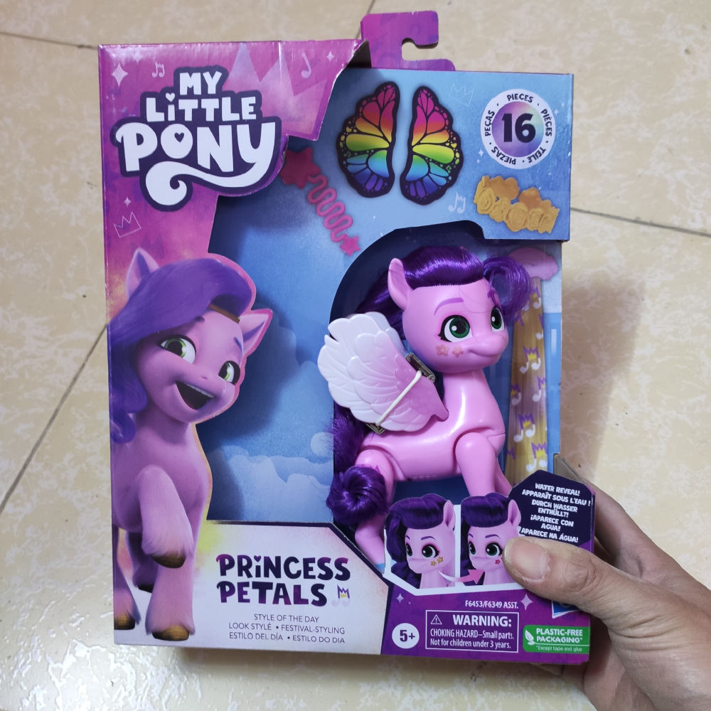 Búp bê ngựa My Little Pony bản "Style of the Day" - Princess Petals