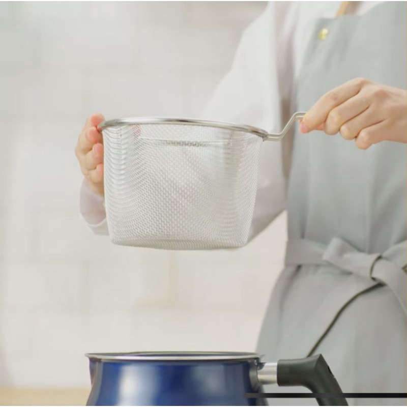 Nồi chiên ngập dầu DCM Japan 2.5 lít đáy từ kèm rổ chiên Inox