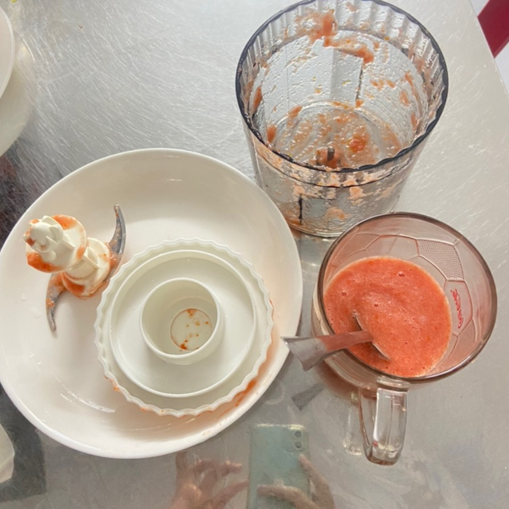 Máy xay thịt PHILIPS HR1393 /00 dung tích 0.7L