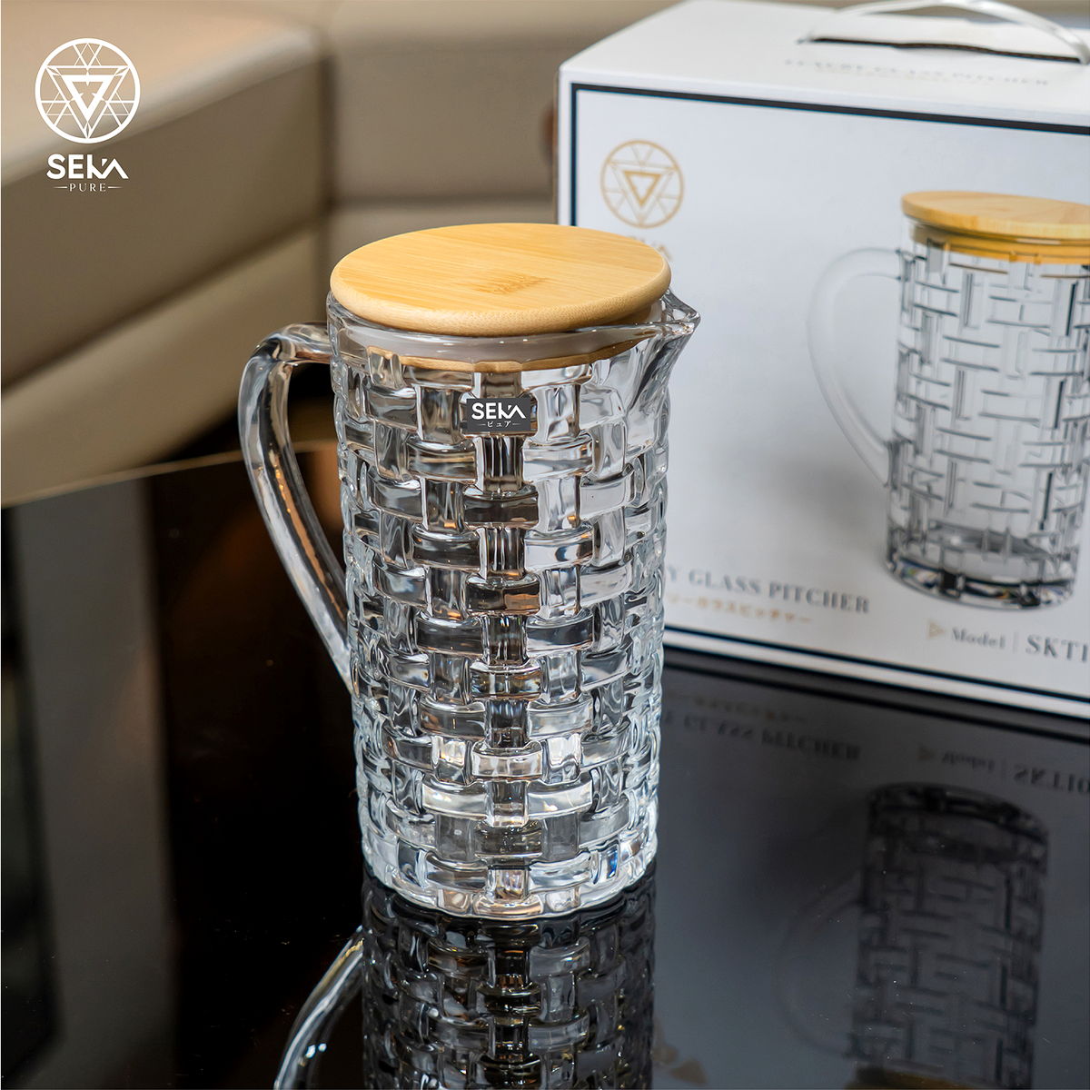 Bình nước thủy tinh vân caro Seka SKT10W1 dung tích 1L nắp tre