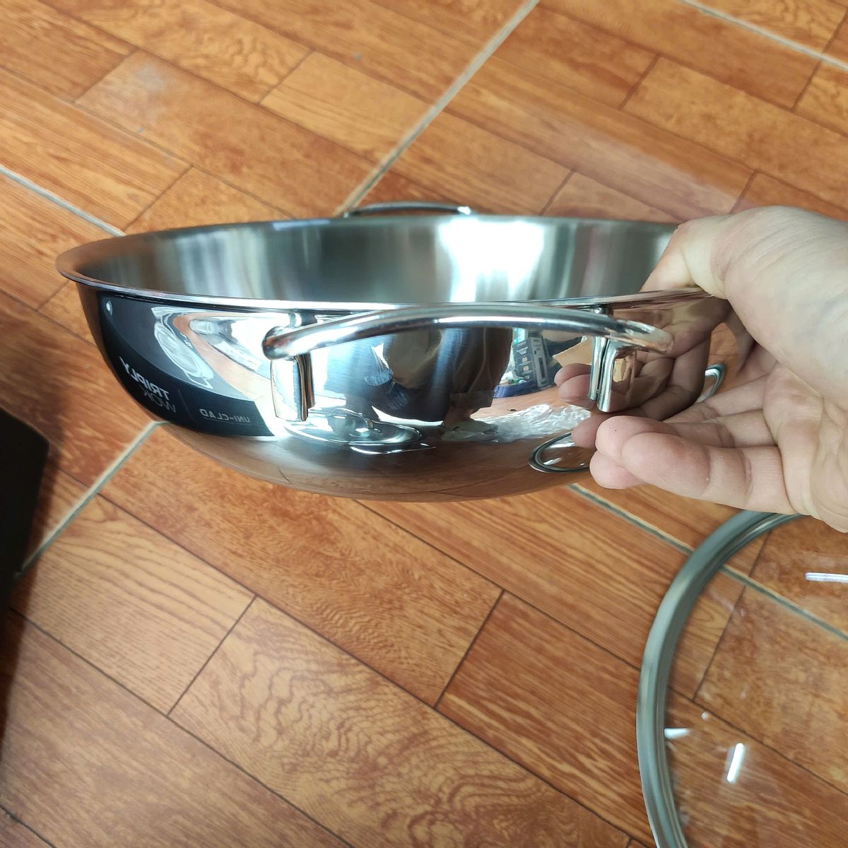 Chảo Inox 304 đúc liền 3 lớp 2 quai Kimscook Uni-Clad vung kính