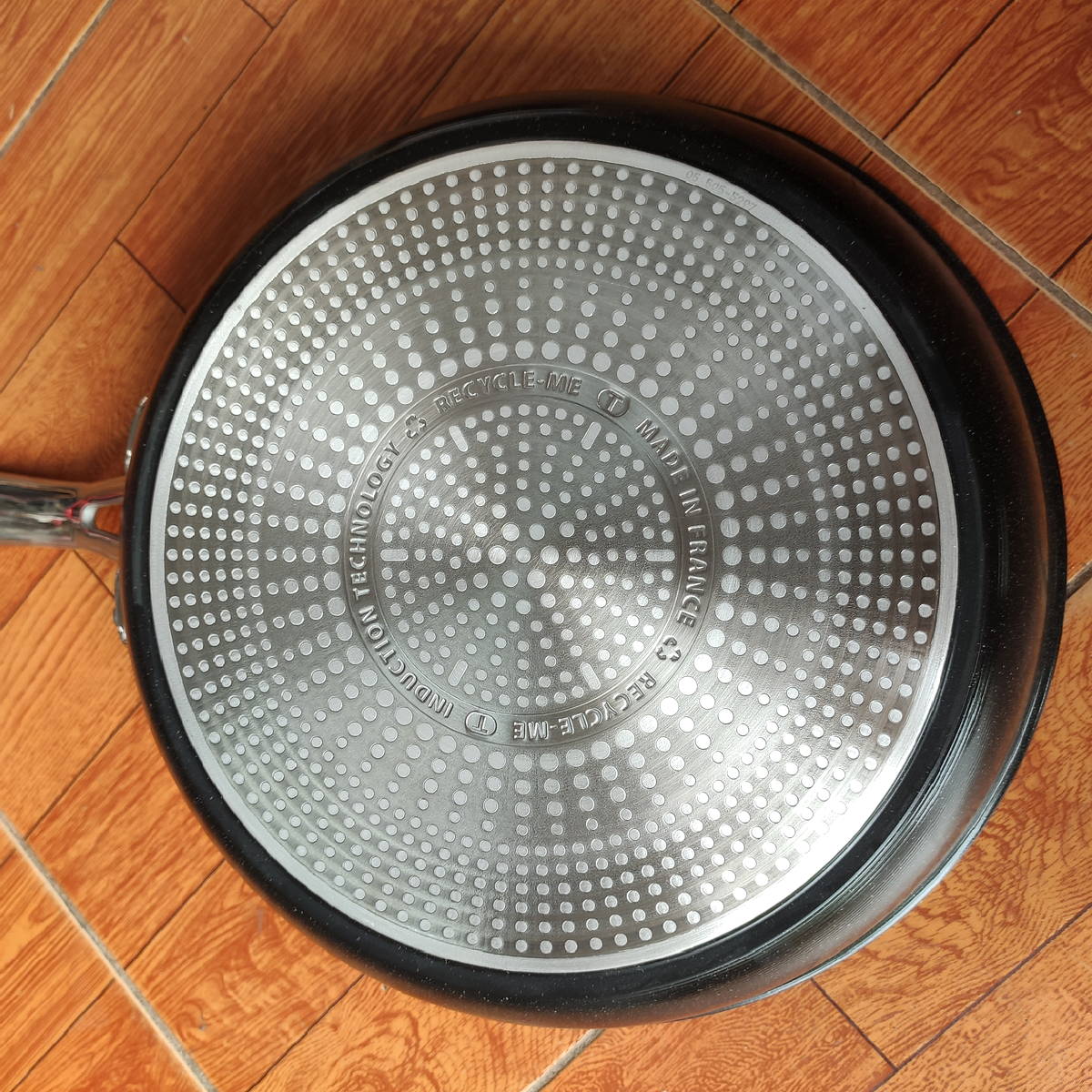 Chảo chiên chống dính 28cm Tefal Excellence+ Ceramic Fusion Core G2150623