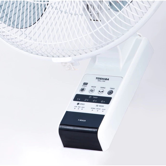 Quạt treo tường Toshiba F-WSA20(H)VN 3 cánh 3 tốc độ gió kèm khiển từ xa