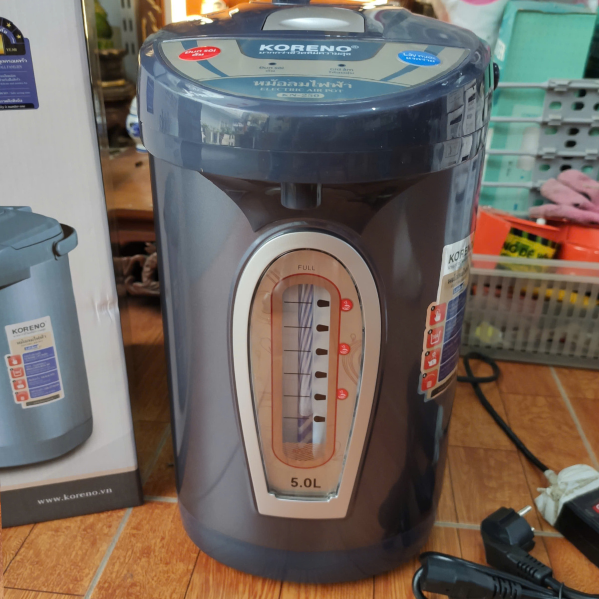 Bình thủy điện Koreno Thái Lan KN-236 dung tích 3.6L