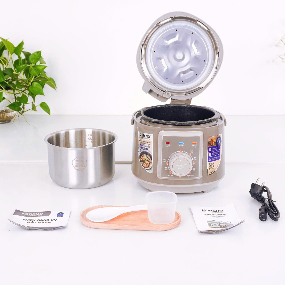 Nồi áp suất điện ruột nồi Inox 304 Koreno KN-9133 dung tích 3L