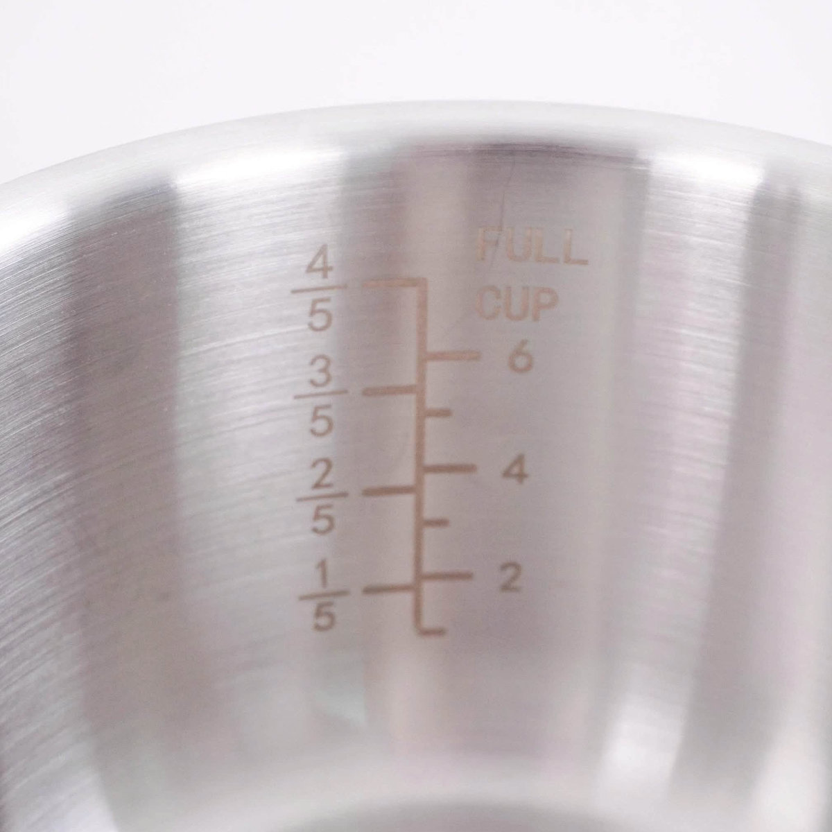 Nồi áp suất điện ruột nồi Inox 304 Koreno KN-9133 dung tích 3L