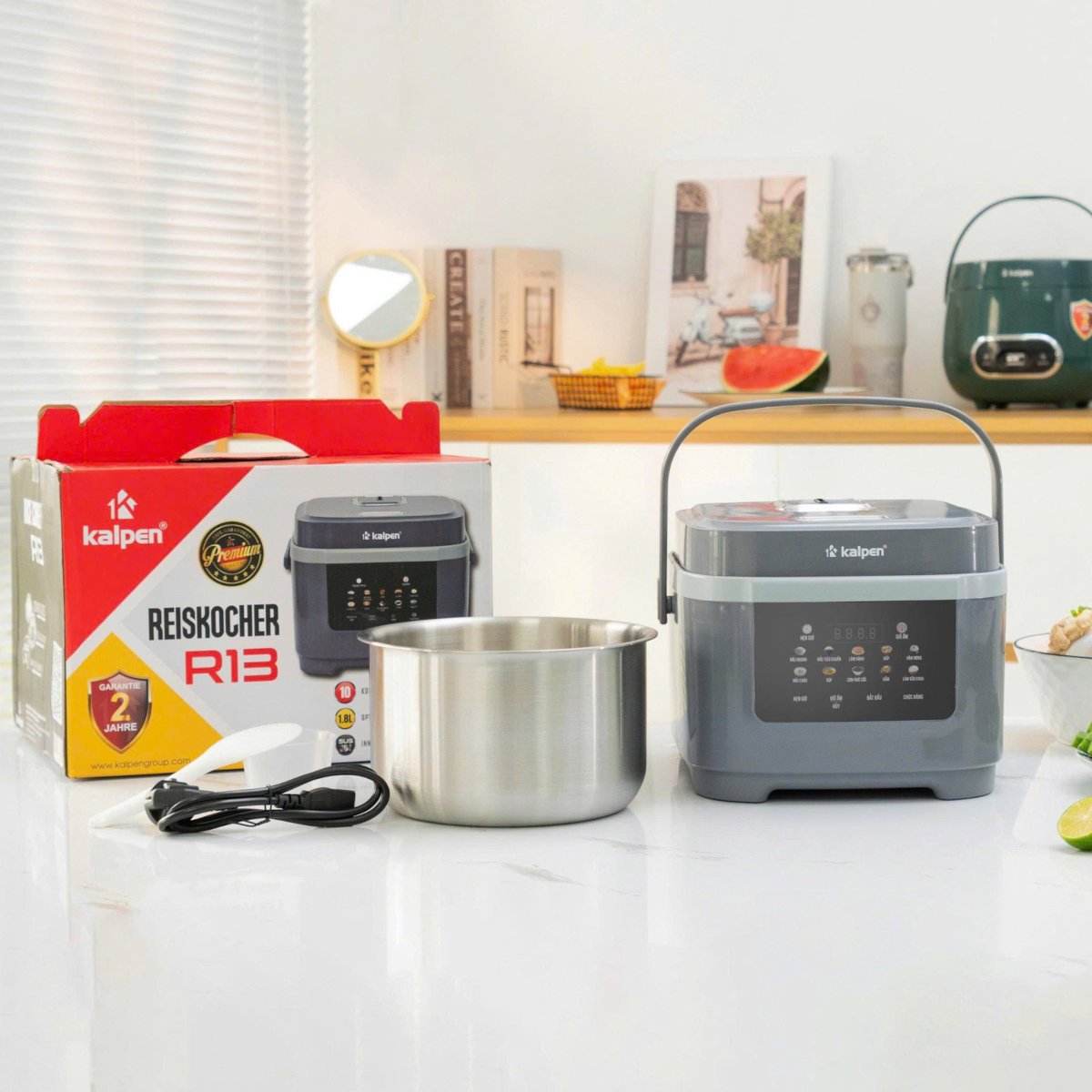 Nồi cơm điện tử Kalpen R13 dung tích 1.8L lòng nồi Inox 304