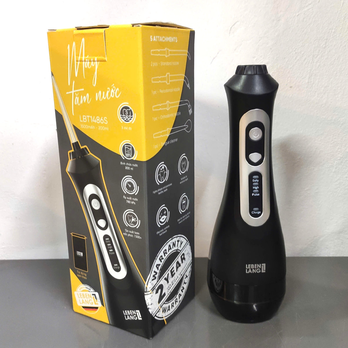 Máy tăm nước Lebenlang LBT1486S