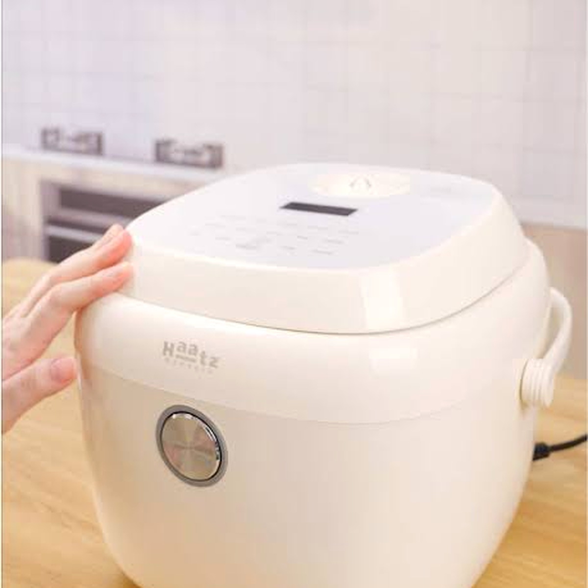 Nồi cơm điện tử giảm đường 1.6L Haatz Korea HRC160 ruột inox 316