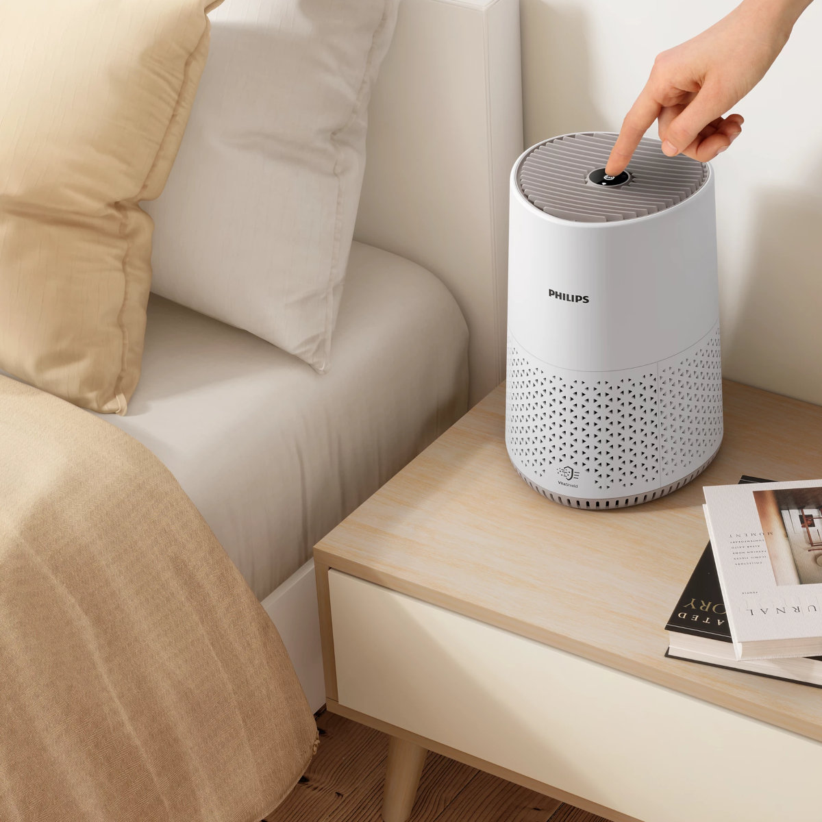 Máy lọc không khí Philips AC0650/10 công suất 12W