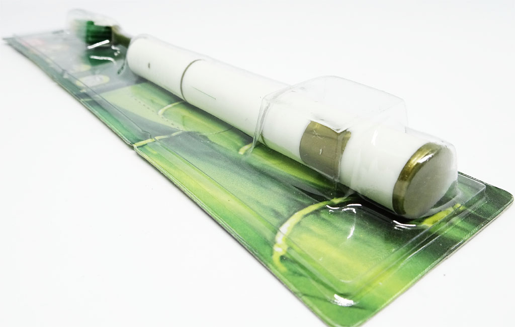 Bàn chải đánh răng muối tre Bamboo Salt chăm sóc răng e buốt Hàn Quốc