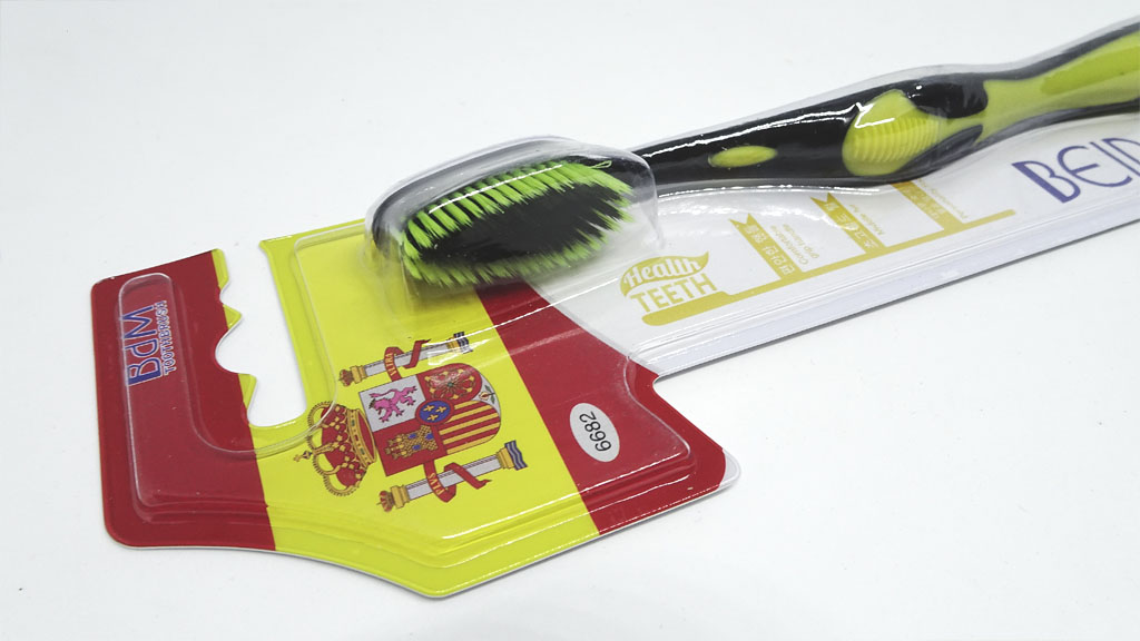 Bàn chải đánh răng Nano cao cấp BEIDEMA Hàn Quốc 6682 cờ Tây Ban Nha