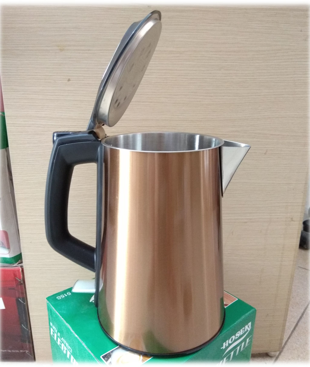 Ấm điện siêu tốc Inox 304 Hoseki 1.5L 1500W vàng đồng