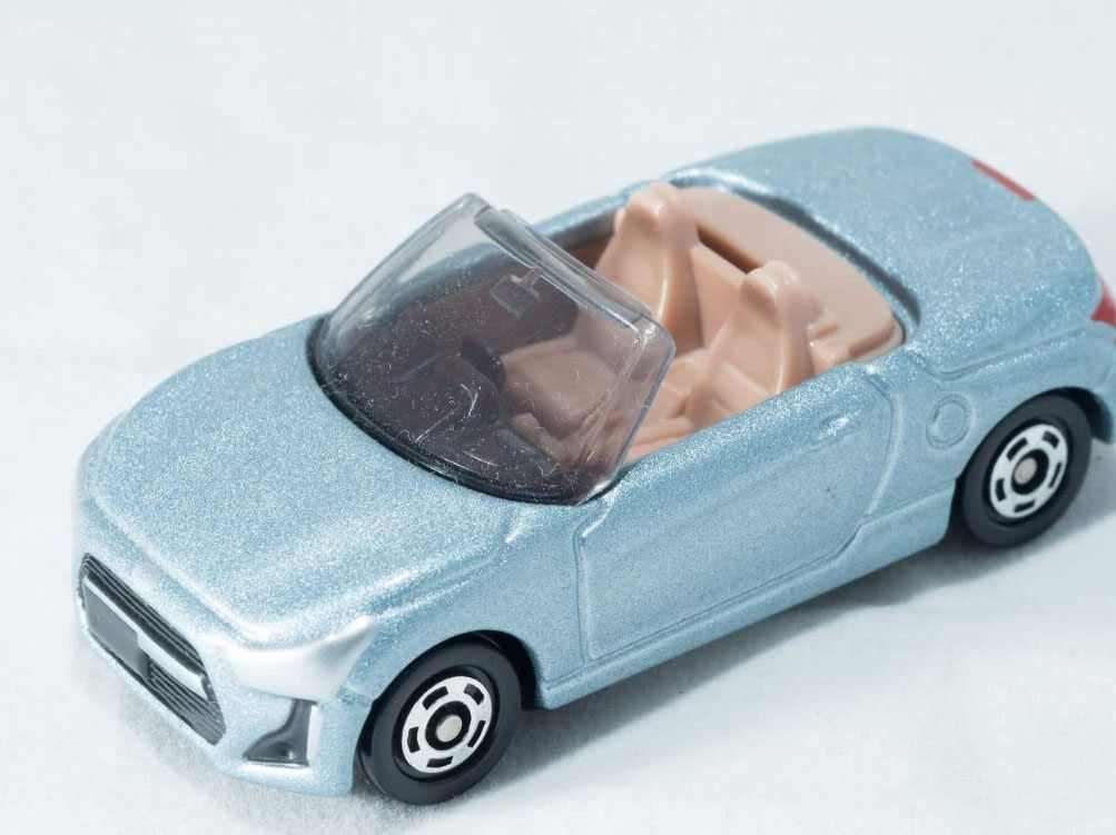 Xe ô tô mô hình Tomica Daihatsu Copen the Dog