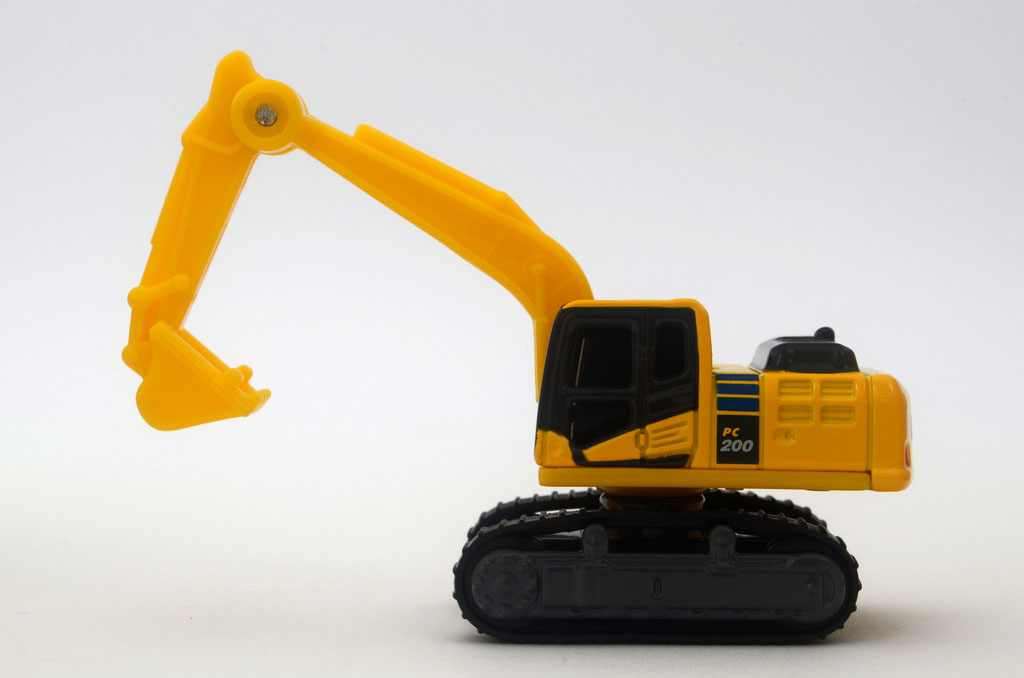 MÁY ĐÀO BÁNH XÍCH KOMATSU PC6008R1  XE ĐÀO KOMATSU  MDXVN